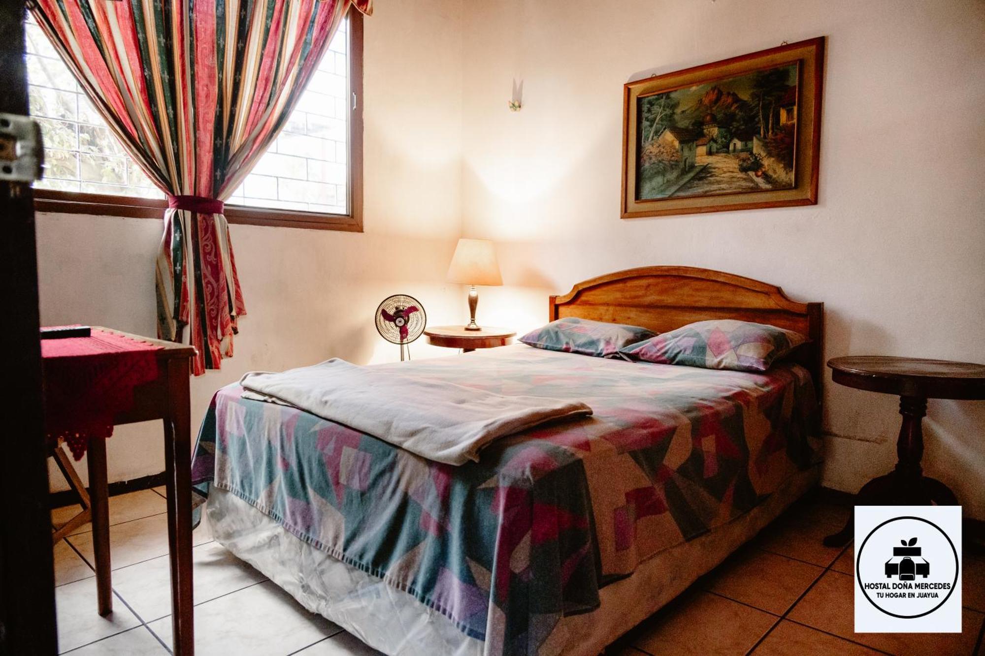 Hostal Dona Mercedes Juayúa Eksteriør billede