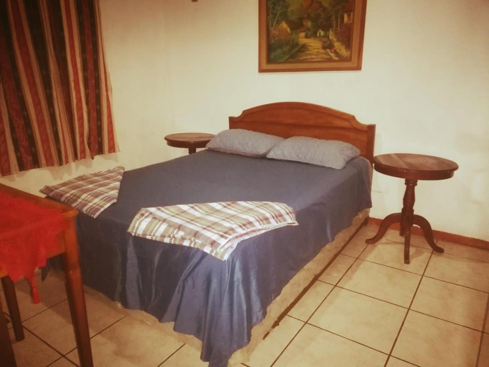 Hostal Dona Mercedes Juayúa Eksteriør billede