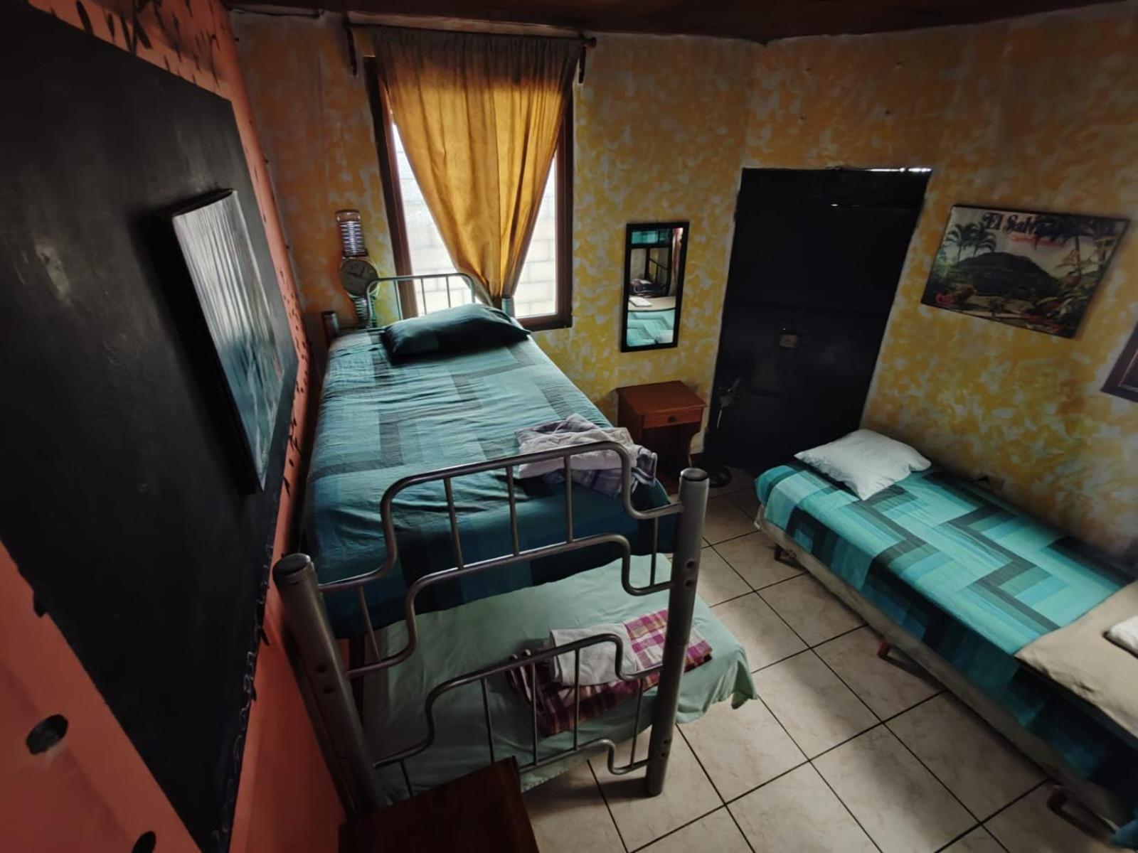 Hostal Dona Mercedes Juayúa Eksteriør billede